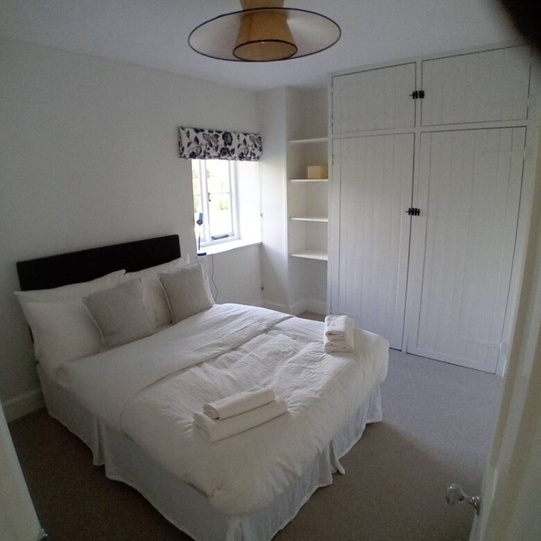 Trinity Farmhouse - Bagendon, United Kingdom