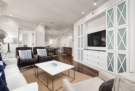 Blue Oak Penthouse: Steps from 30A Beaches - Rosemary Beach, Florida