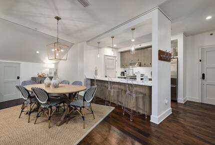Blue Oak Penthouse: Steps from 30A Beaches - Rosemary Beach, Florida