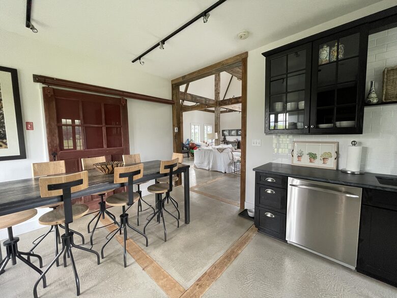 Modern Barn on 6 Acres - Sharon, Connecticut