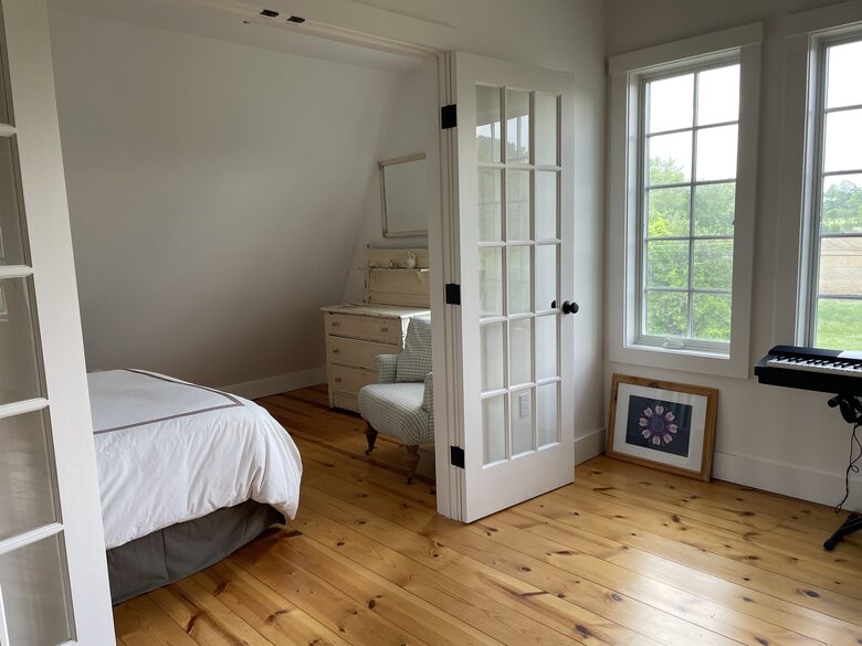 Modern Barn on 6 Acres - Sharon, Connecticut