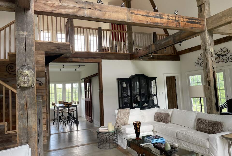 Modern Barn on 6 Acres - Sharon, Connecticut