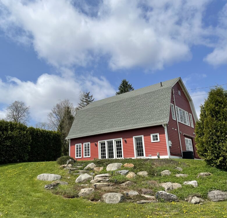 Modern Barn on 6 Acres - Sharon, Connecticut