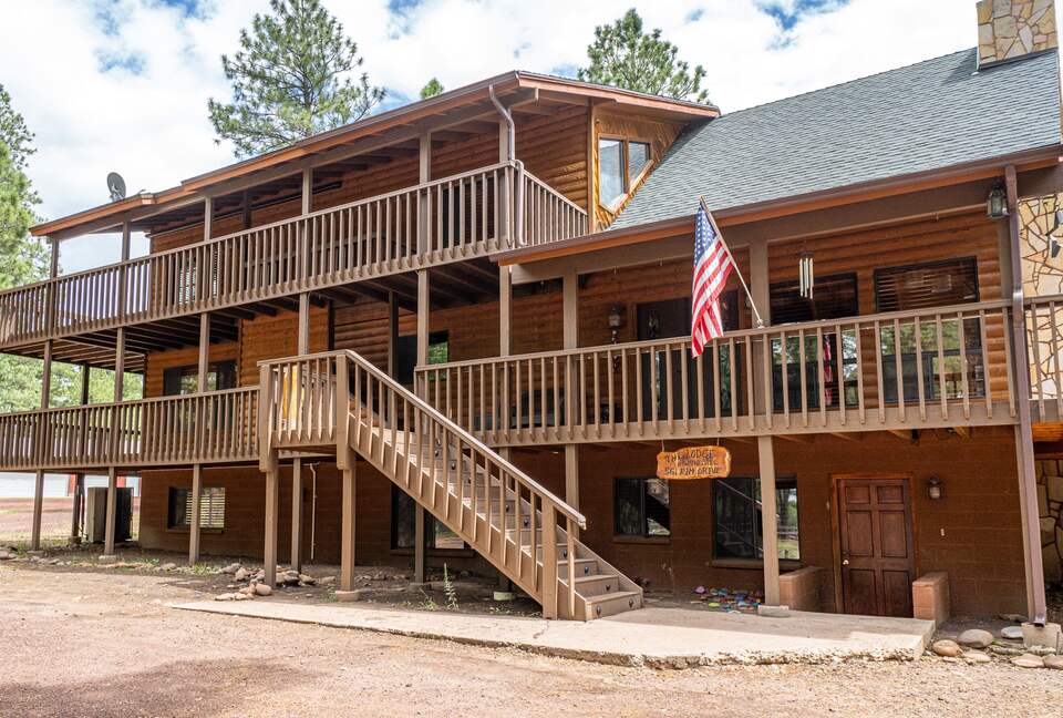 The Pinedale Lodge - Show Low/Pinedale, Arizona