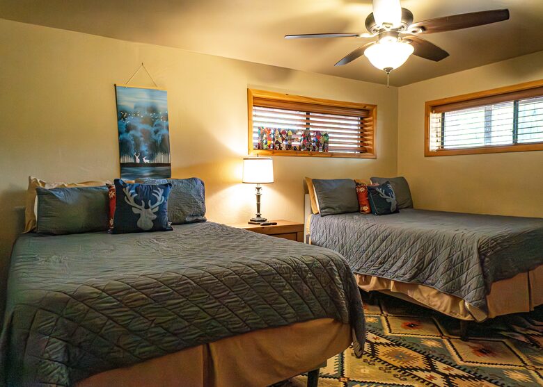 Lower Level Bedroom - 2 Double Beds - No Ensuite