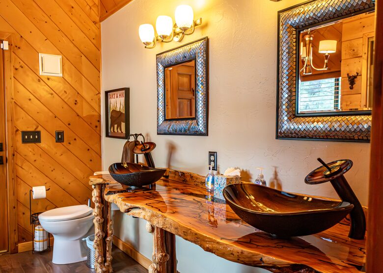 Primary Bathroom EnSuite - Upper Floor