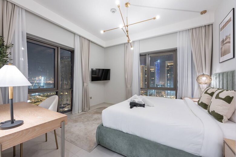 2-Bedroom Condo with Stunning Dubai Skyline Views - Dubai, United Arab Emirates