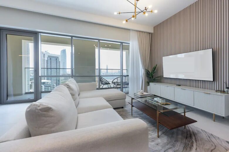 2-Bedroom Condo with Stunning Dubai Skyline Views - Dubai, United Arab Emirates