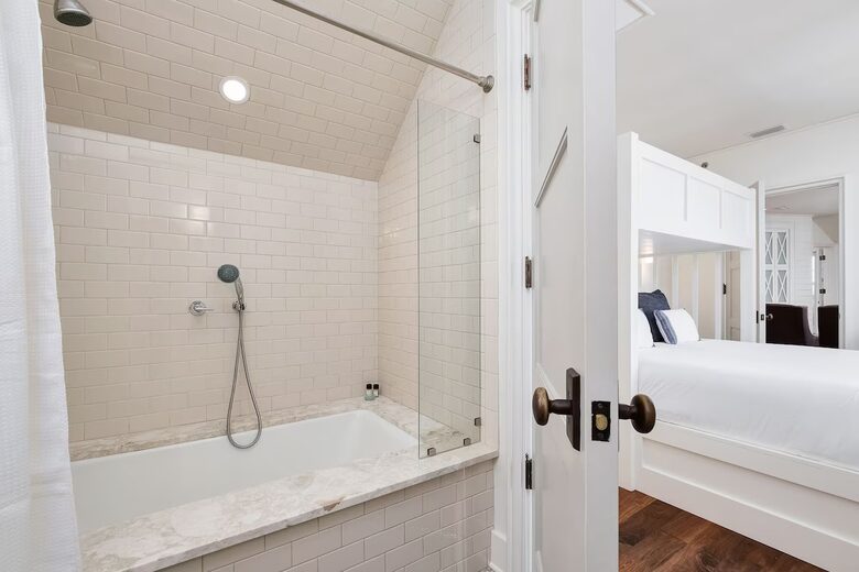 Blue Oak Penthouse: Steps from 30A Beaches - Rosemary Beach, Florida