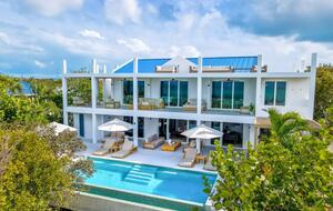 Equity Residences, Stunning Beachfront Villa w/ Infinity Pool & Rooftop - Providenciales, Turks and Caicos Islands