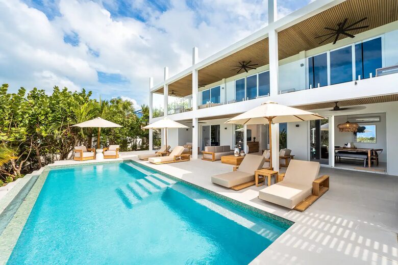 Equity Residences, Stunning Beachfront Villa w/ Infinity Pool & Rooftop - Providenciales, Turks and Caicos Islands