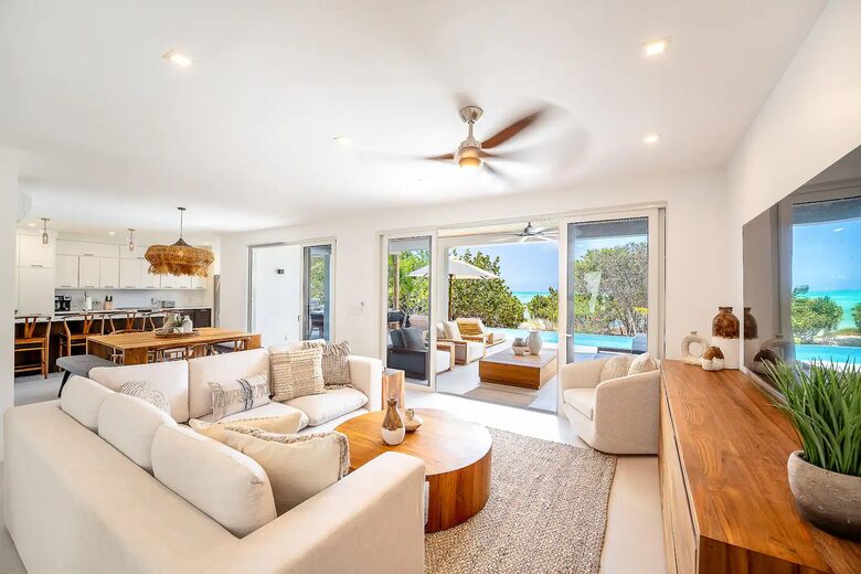 Equity Residences, Stunning Beachfront Villa w/ Infinity Pool & Rooftop - Providenciales, Turks and Caicos Islands