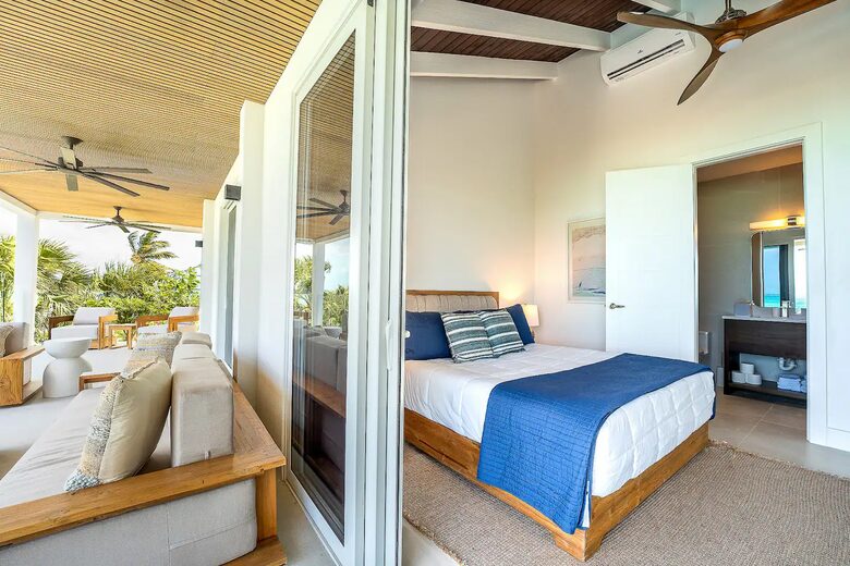 Equity Residences, Stunning Beachfront Villa w/ Infinity Pool & Rooftop - Providenciales, Turks and Caicos Islands