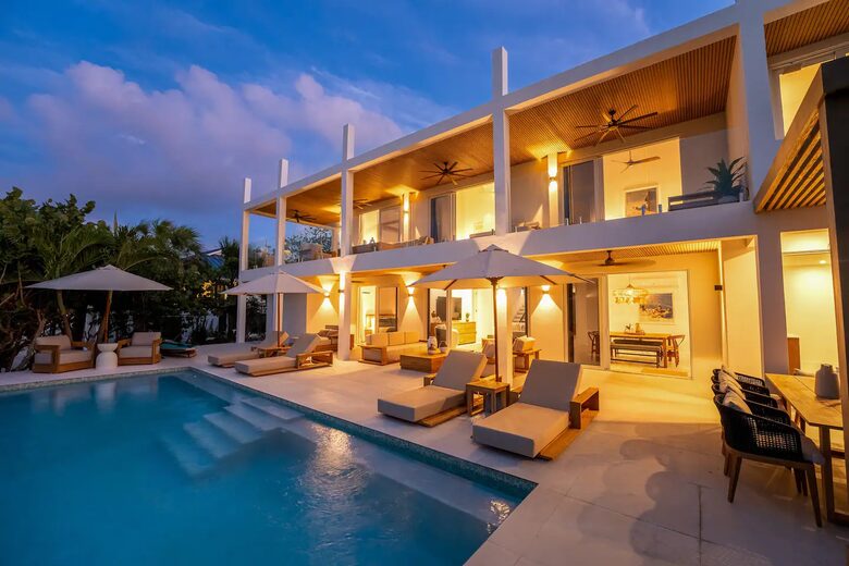Equity Residences, Stunning Beachfront Villa w/ Infinity Pool & Rooftop - Providenciales, Turks and Caicos Islands
