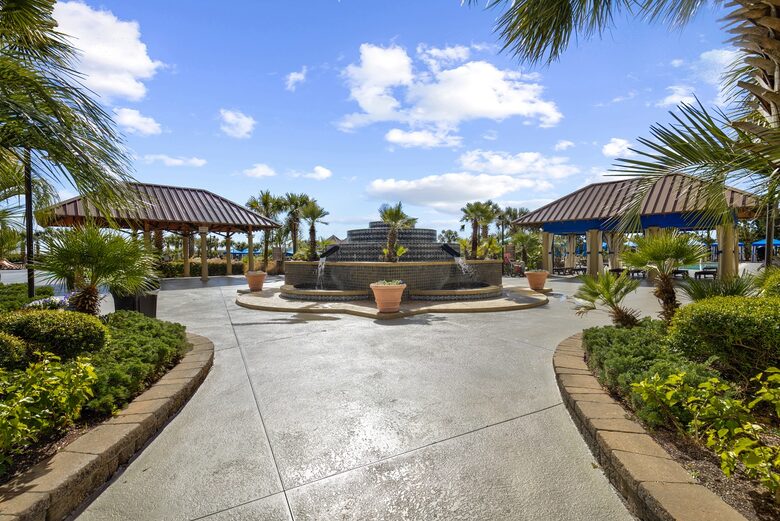 North Beach Resort and Villas 4 Bedroom Villa - North Myrtle Beach, South Carolina