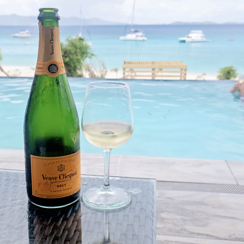 Glass House: BVI Paradise with Private Beach - Jost van dkye, Virgin Islands, British