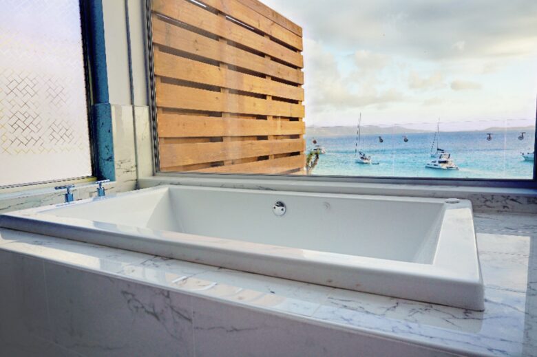 Glass House: BVI Paradise with Private Beach - Jost van dkye, Virgin Islands, British