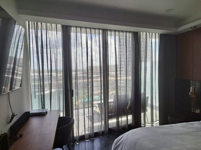 Master bedroom's balcony