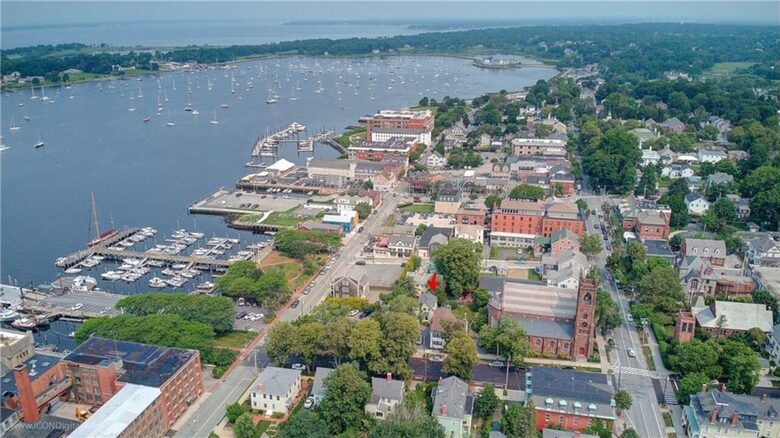 Bristol Harbor House - Bristol, Rhode Island