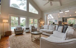 Two Minute Walk to Beach | 3 Primary Suites with Private Pool - Hilton Head Island, South Carolina