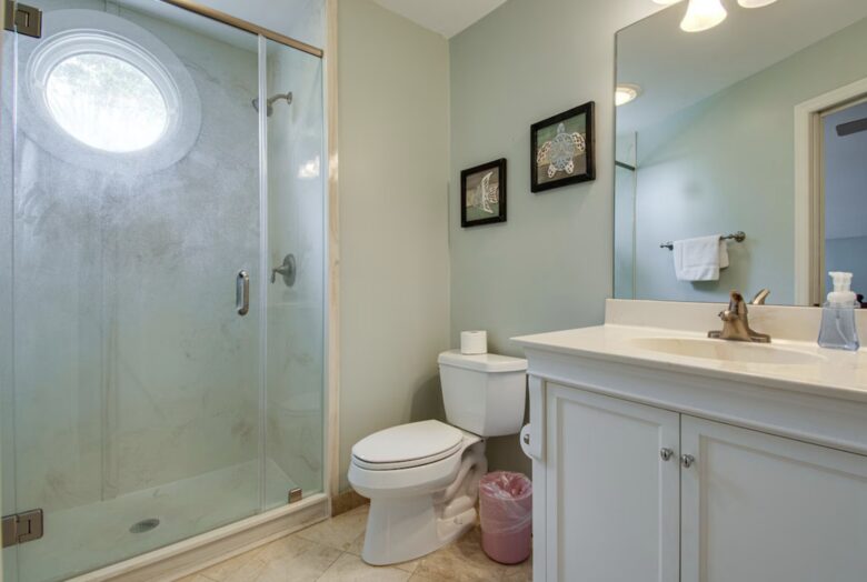 Two Minute Walk to Beach | 3 Primary Suites with Private Pool - Hilton Head Island, South Carolina