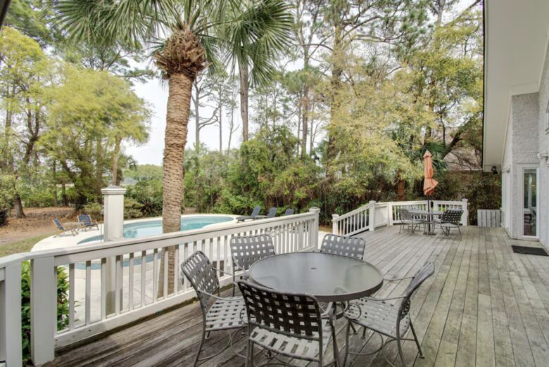 Two Minute Walk to Beach | 3 Primary Suites with Private Pool - Hilton Head Island, South Carolina