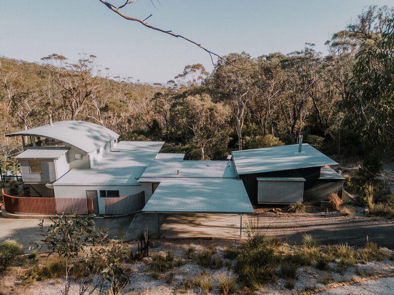 W I L D A C R E S Luxe Lodge on 40 Acres in the UNESCO World Heritage Blue Mountains - Blackheath, Australia
