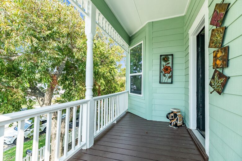 Hidden Treasure | A Galveston Getaway - Galveston, Texas