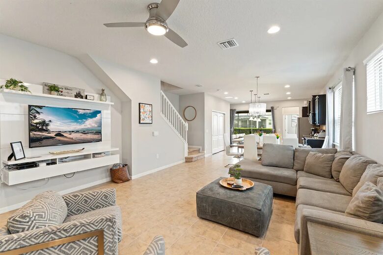 Disney Themed Home close to Disney World - Kissimmee, Florida