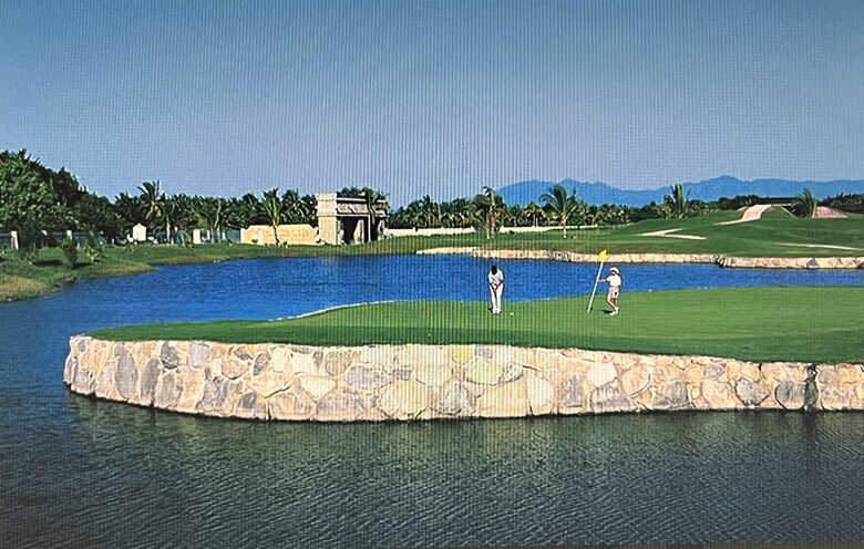 El Tigre Golf Course