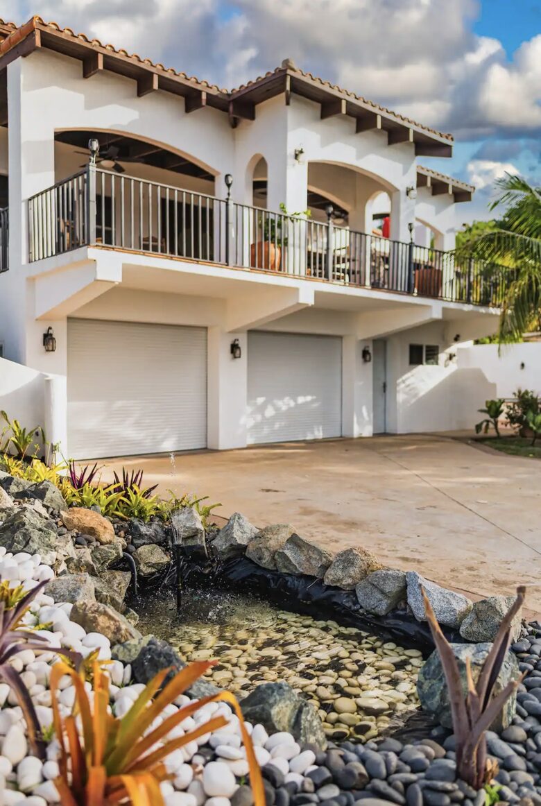 Casa Colibri + Casita - Vieques, Puerto Rico