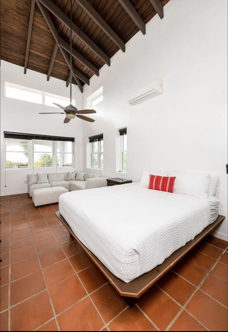 Casa Colibri + Casita - Vieques, Puerto Rico