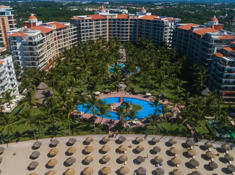 Beachfront Condo in Playa Royale - Bahía de Banderas, Mexico