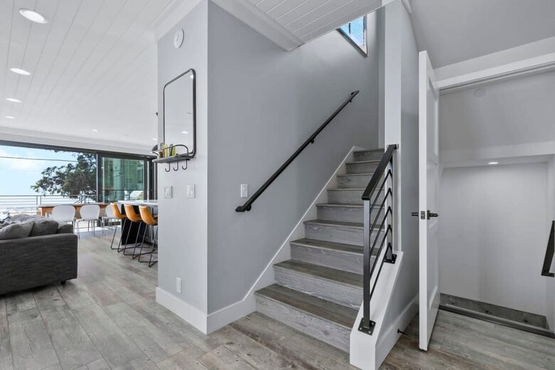 Luxury Beachfront Santa Cruz Home - Santa Cruz, California