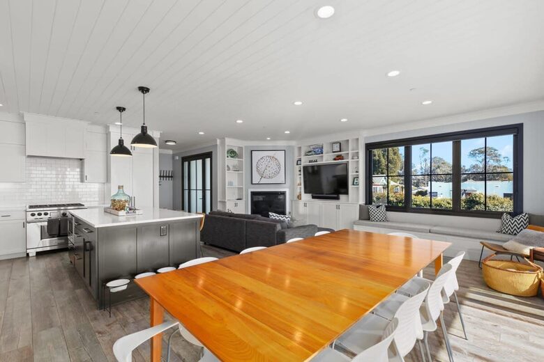 Luxury Beachfront Santa Cruz Home - Santa Cruz, California