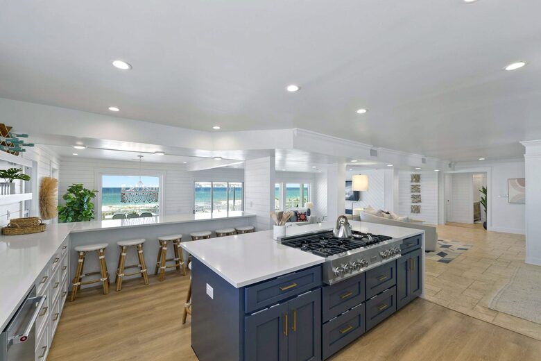 Pensacola Paradise Beachfront Retreat - Pensacola, Florida
