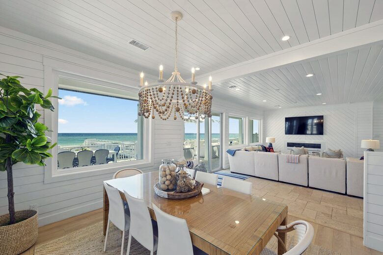 Pensacola Paradise Beachfront Retreat - Pensacola, Florida
