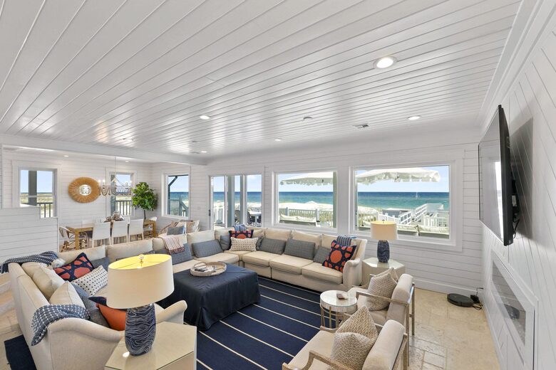 Pensacola Paradise Beachfront Retreat - Pensacola, Florida