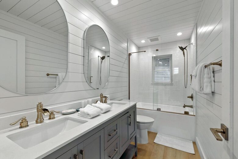 Pensacola Paradise Beachfront Retreat - Pensacola, Florida