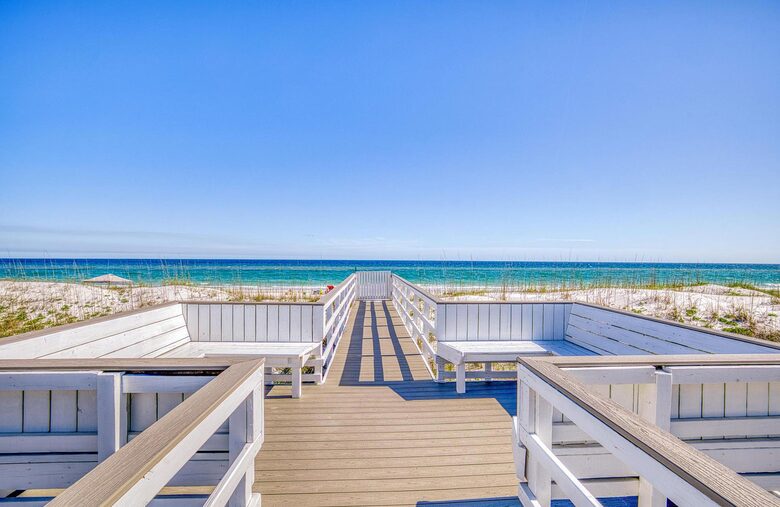 Pensacola Paradise Beachfront Retreat - Pensacola, Florida