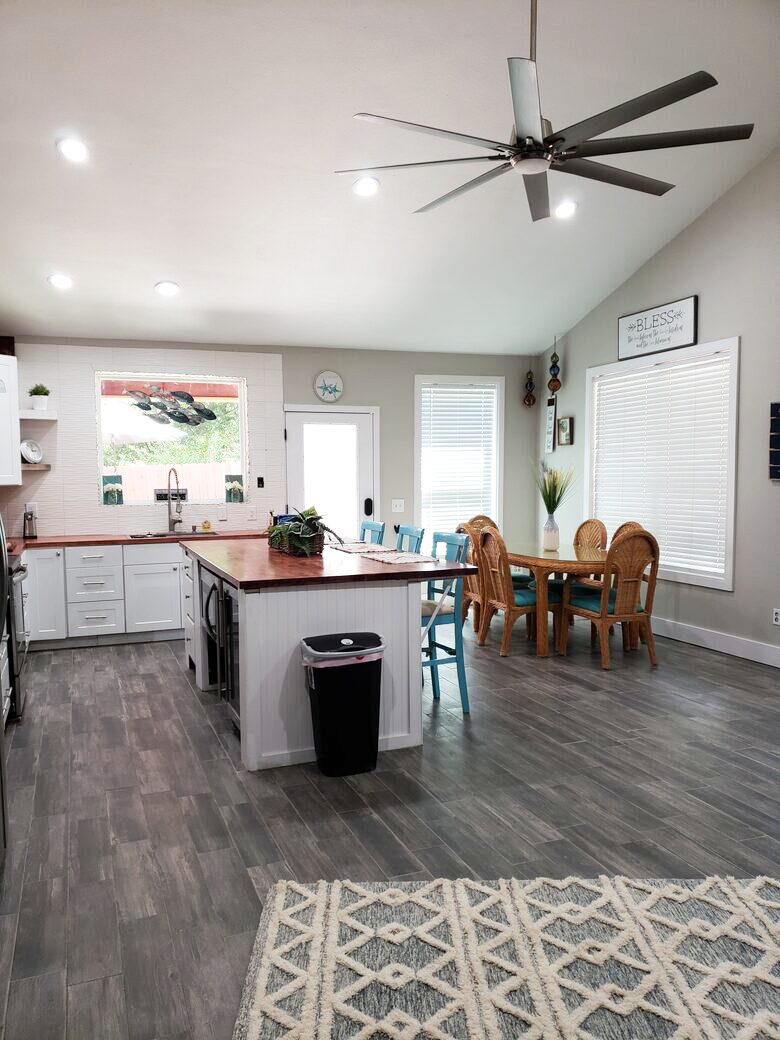 Texoma Lakeside Retreat - Pottsboro, Texas