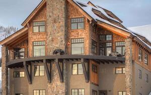 Schweitzer Village|Ski-in Ski-out Lodge located in Idaho - Sandpoint, Idaho