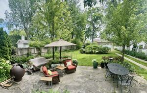 Winnetka Home | Close to Village Shops, Parks, Beach and Train - Winnetka, Illinois