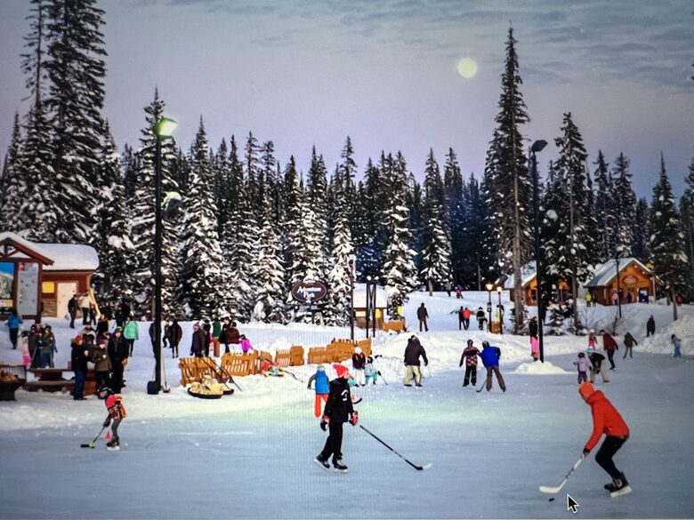 Modern Ski Chalet at Big White Ski Resort - Kelowna (Beaverdale District), Canada