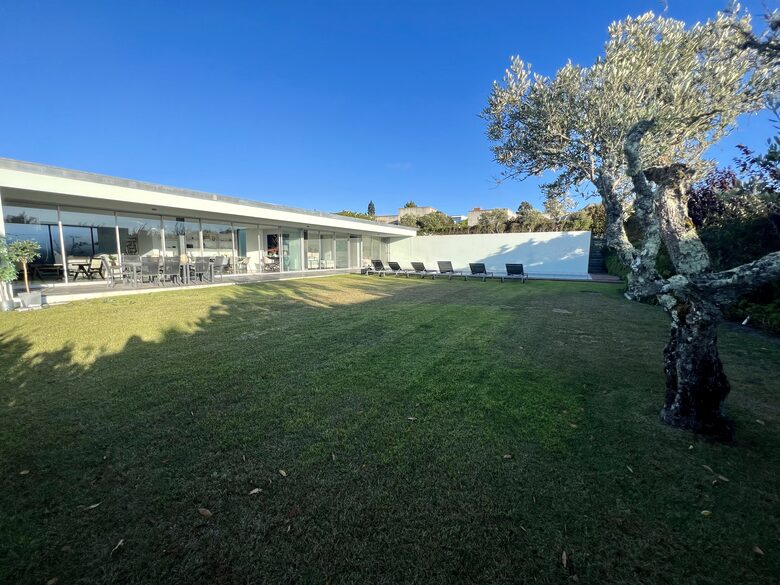 Breathtaking Award Winning Villa on Portugal’s Silver Coast - Vau, Portugal