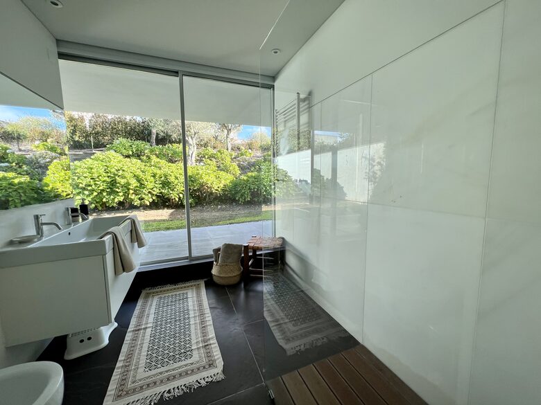 Breathtaking Award Winning Villa on Portugal’s Silver Coast - Vau, Portugal