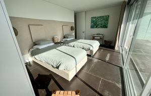 Breathtaking Award Winning Villa on Portugal’s Silver Coast - Vau, Portugal