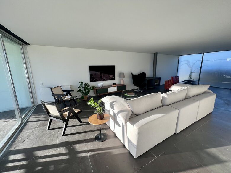 Breathtaking Award Winning Villa on Portugal’s Silver Coast - Vau, Portugal
