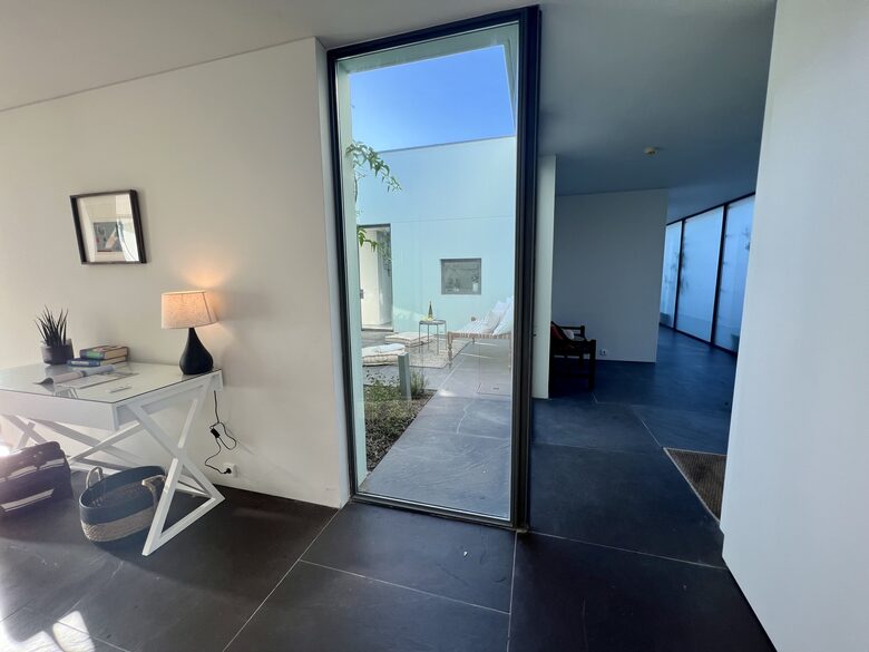Breathtaking Award Winning Villa on Portugal’s Silver Coast - Vau, Portugal