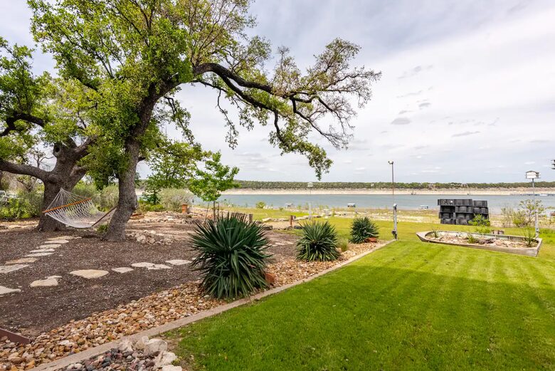 Lake House in Austin TX - Austin, Texas